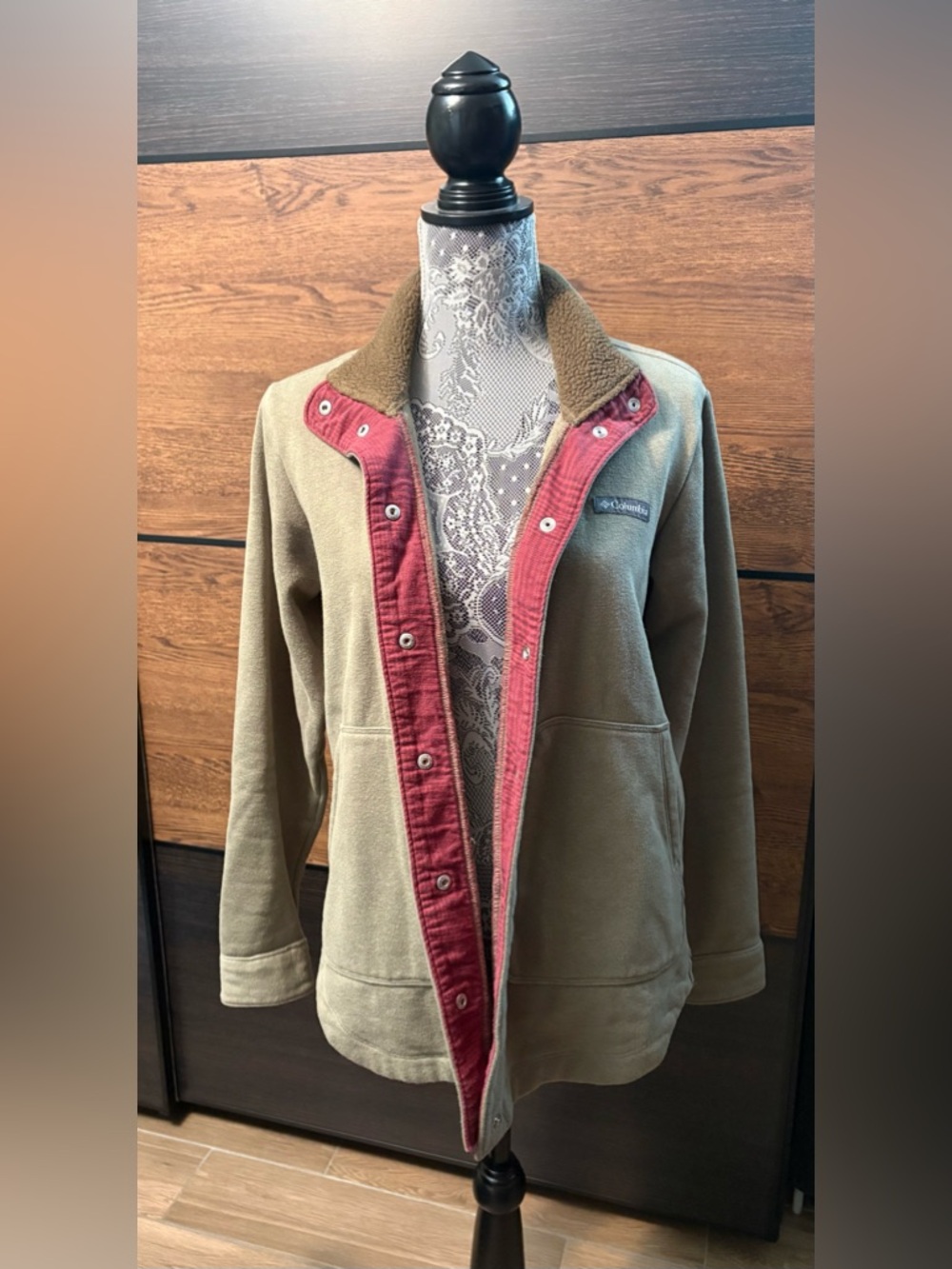 COLUMBIA fleece lined shirt jacket size Medium